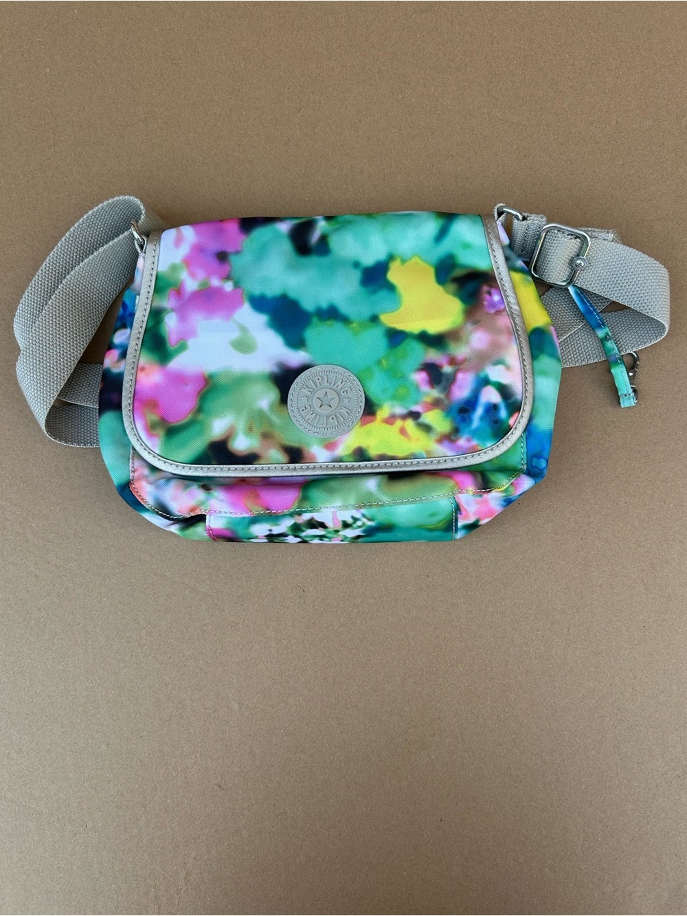 Kipling Maceio Floral Crossbody Shoulder Bag Bold Watercolor Eclectic Indie